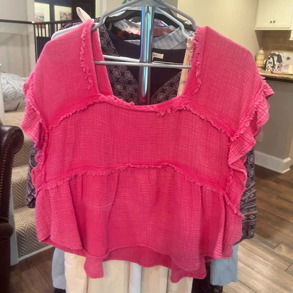 Women's Pink Ruffled Top